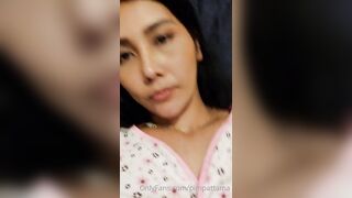 Onlyfans擼鐵反差禦姐Pimpattama可愛兔牙 紅唇馬甲線 不雅自拍-08