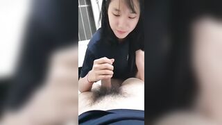 聽話女 深情 含棒口交 3