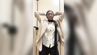 極品女大學生 旺盛的陰毛 旺盛的性慾-22