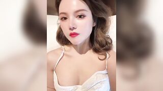 漂亮美女自慰求操 1