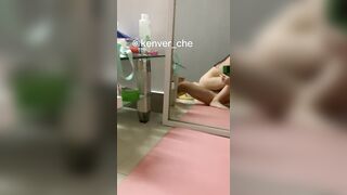 體育生『壹』kenver_che剛打完球回來 小女友就開始發情了-健身墊大戰