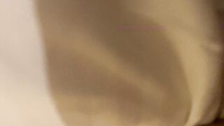 可愛俏皮台灣小美女和男友酒店開房 小嫩B被幹流血了-03