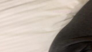 可愛俏皮台灣小美女和男友酒店開房 小嫩B被幹流血了-08