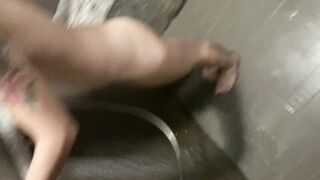 可愛俏皮台灣小美女和男友酒店開房 小嫩B被幹流血了-08