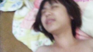 台灣短髮美眉與男友同居性愛自拍 反差妹毛多穴嫩無套愛愛-10