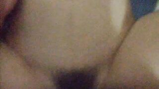 台灣短髮美眉與男友同居性愛自拍 反差妹毛多穴嫩無套愛愛-14