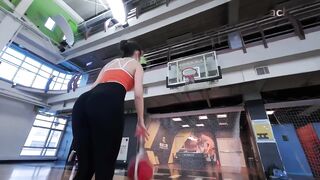 台灣艾莉 美臀瑜伽教練Ellie (NBA總冠軍賽特輯)學長~一起來打籃球吧!你支持賽爾提克還是獨行俠呢_4k