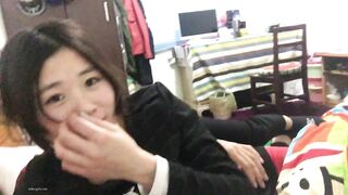 羞澀學姐【小梅】與男友性愛自拍，從脫到幹床上搞到床下，姿勢多女孩很能叫，對話真實有意思