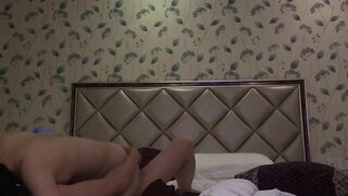 酒店潛規則新來的美女同事 嘗試各種姿勢啪啪 完美露臉