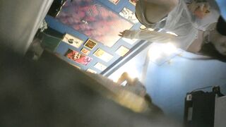 廁拍 高顏值女神尿尿系列 - 13