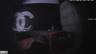 快點喝酒，喝完了我操你 刮逼毛了，沒有啊，老公你把我肏幹了