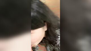 性慾旺盛的美女 在商場的換衣間直接開乾