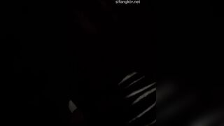 美女模特兒和金主爸爸之間的私密遭有心人洩密 - 4