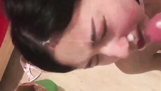 大學校花背著男友出來約炮，粉嫩騷逼被後入無套插入！