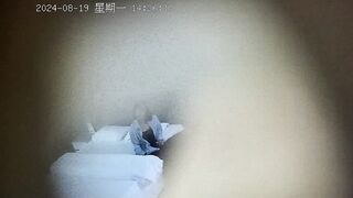 酒店偷拍 酒過三巡少婦被大哥強推 反抗無效被強行插入