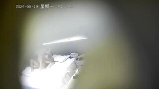 酒店偷拍 酒過三巡少婦被大哥強推 反抗無效被強行插入