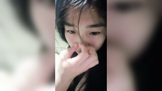 清純反差嫩妹 直播吃雞騎乘後入 -22