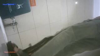 【廁拍】小姐姐尿完不擦蹲幾下-08