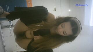 【廁拍】小姐姐尿完不擦蹲幾下-06