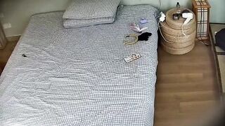 酒店公寓偷拍 顏值氣質美女舔逼吃雞拍照記錄 啪啪叫聲也是騷